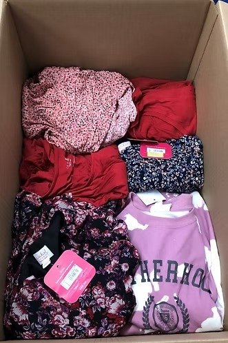 Manifested Pallet of Maternity Clothing - Image 6